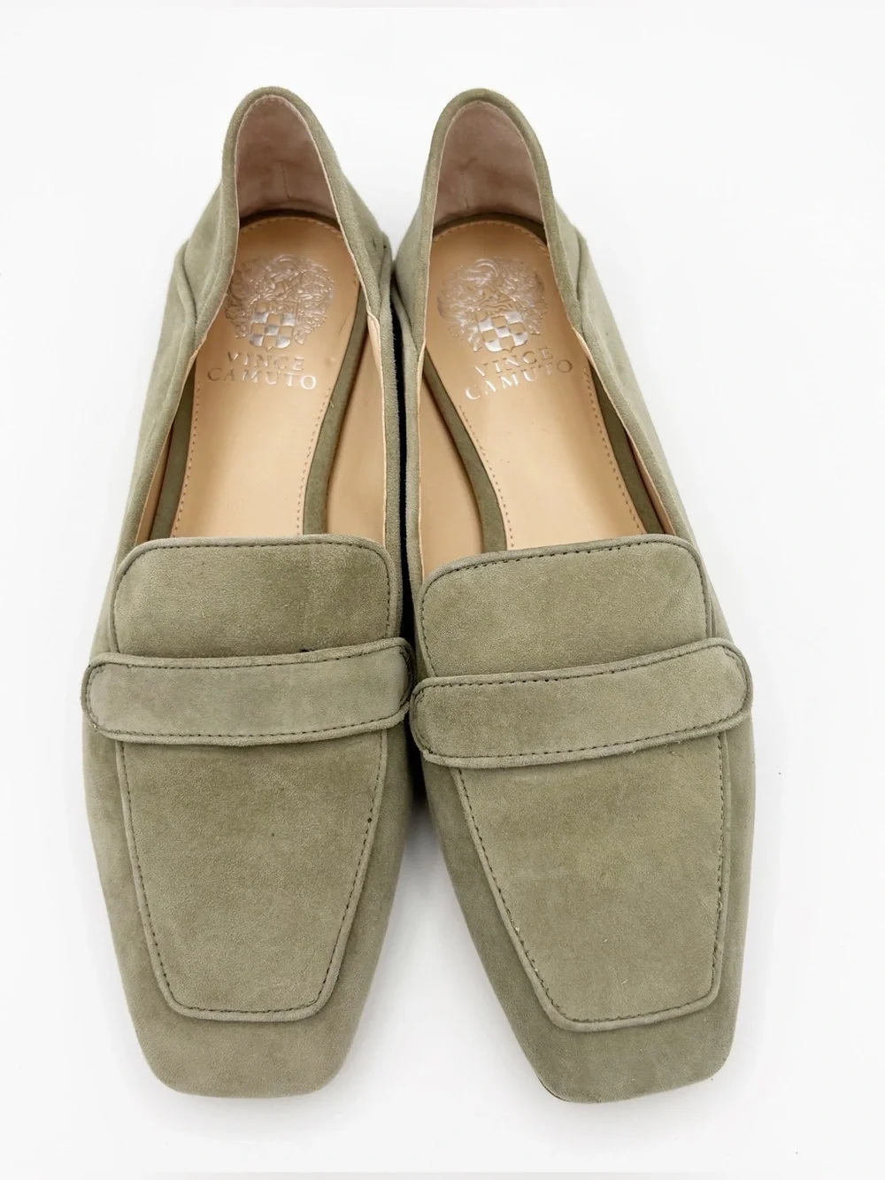 NWOT Vince Camuto Landerla Suede Loafers